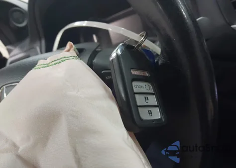 2017 Honda Ridgeline Black Edition z USA, uszkodzony, nr VIN 5FPYK3F83HB012000